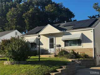 9633 Echo Lane, Overland, MO 63114