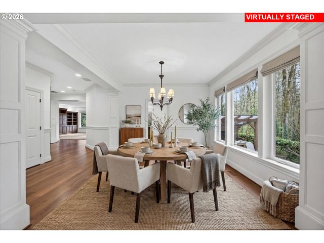 4054 CANAL WOODS Ct, Lake Oswego, OR 97034