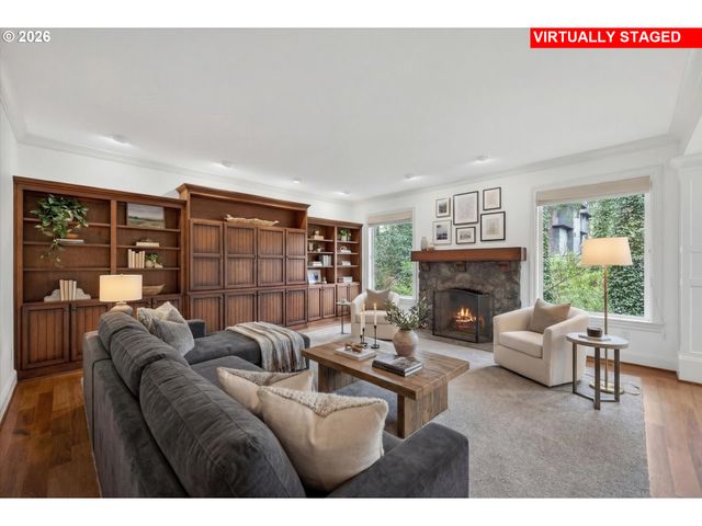 4054 CANAL WOODS Ct, Lake Oswego, OR 97034