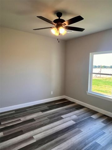 1404 Dixie Estates Way, Whitesboro, TX 76273