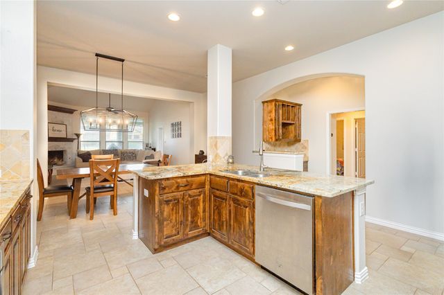 1030 Finsbury Lane, Forney, TX 75126