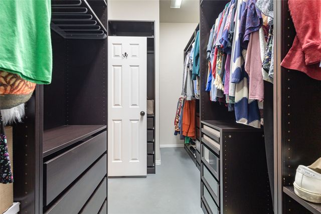 1030 Finsbury Lane, Forney, TX 75126