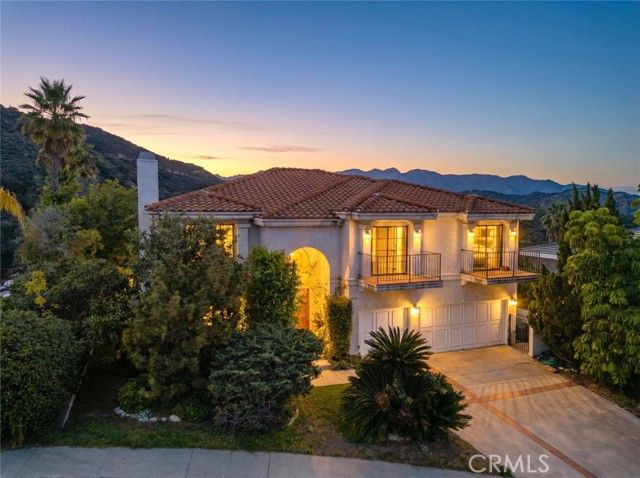 1978 Starvale Road, Glendale, CA 91207