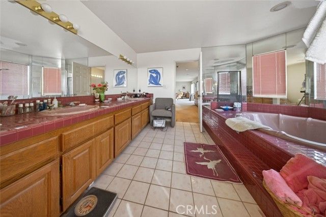 1978 Starvale Road, Glendale, CA 91207