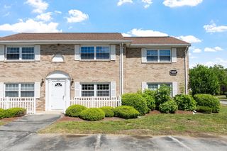 80 Washington Park Dr 6, Andover, MA 01810
