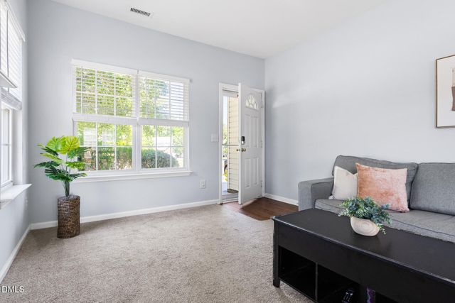 502 Summer Breeze Drive, Durham, NC 27704