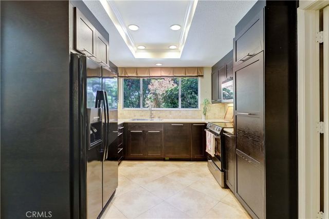 2359 Via Mariposa E C, Laguna Woods, CA 92637