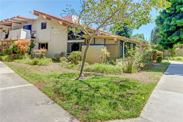 2359 Via Mariposa E C, Laguna Woods, CA 92637