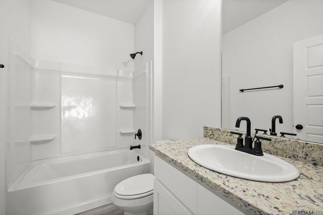 15521 Rocco Drive, Baker, LA 70714