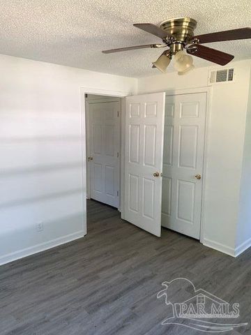 34 Besma Dr, Pensacola, FL 32506