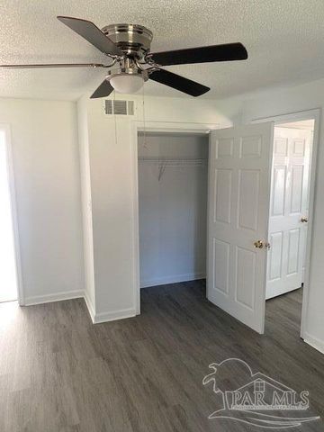 34 Besma Dr, Pensacola, FL 32506