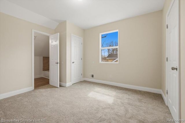 16596 Santa Rosa Drive, Detroit, MI 48221