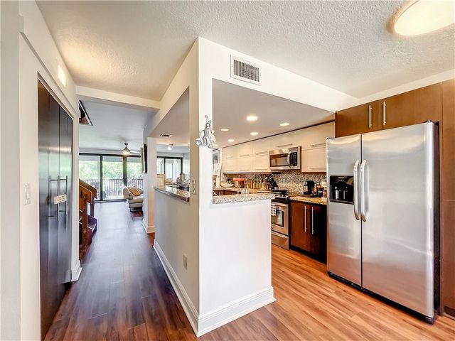 1100 SE 5th Court 55, Pompano Beach, FL 33060