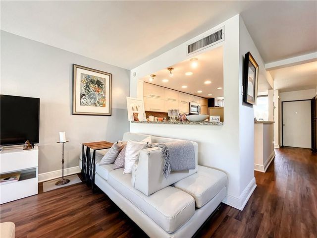 1100 SE 5th Court 55, Pompano Beach, FL 33060