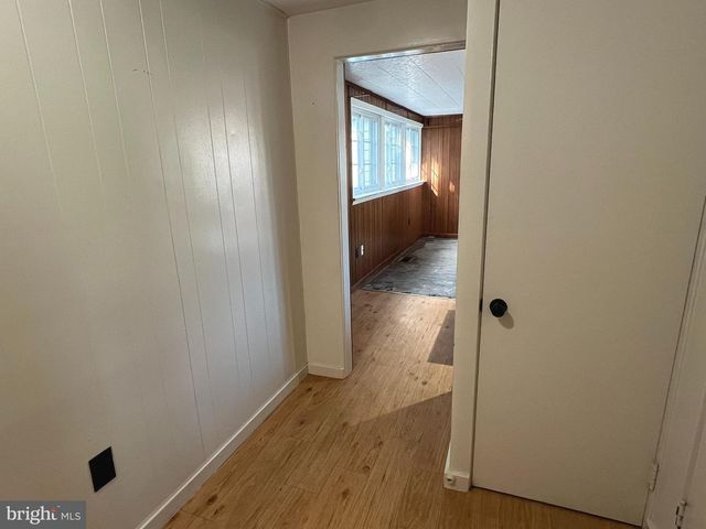 5136 SUNSET DR, Harrisburg, PA 17112