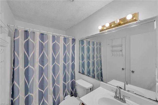 3423 Norfeld CT, Virginia Beach, VA 23453