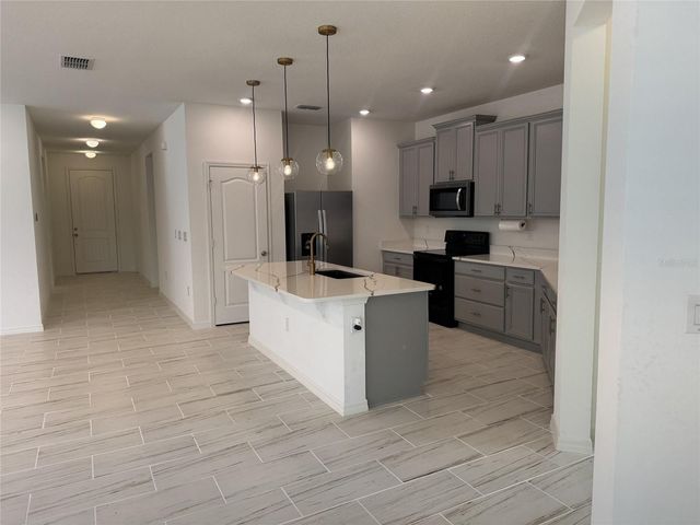 279 SUNFISH DRIVE DRIVE, Winter Haven, FL 33881