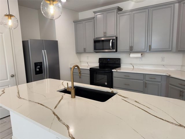 279 SUNFISH DRIVE DRIVE, Winter Haven, FL 33881