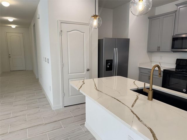 279 SUNFISH DRIVE DRIVE, Winter Haven, FL 33881
