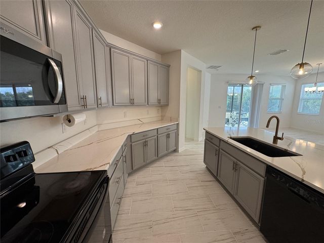 279 SUNFISH DRIVE DRIVE, Winter Haven, FL 33881