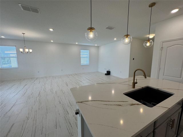 279 SUNFISH DRIVE DRIVE, Winter Haven, FL 33881
