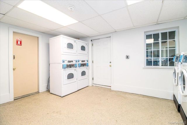 615 Fox Run Lane, Carmel, NY 10512