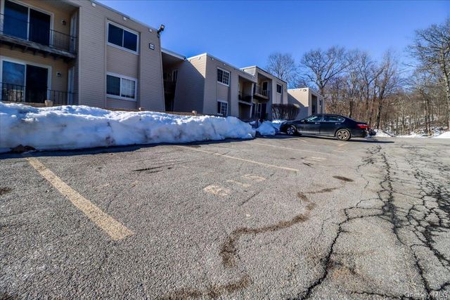 615 Fox Run Lane, Carmel, NY 10512