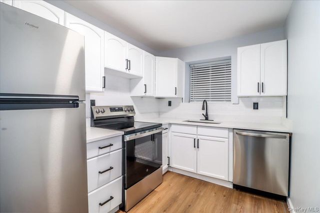 615 Fox Run Lane, Carmel, NY 10512