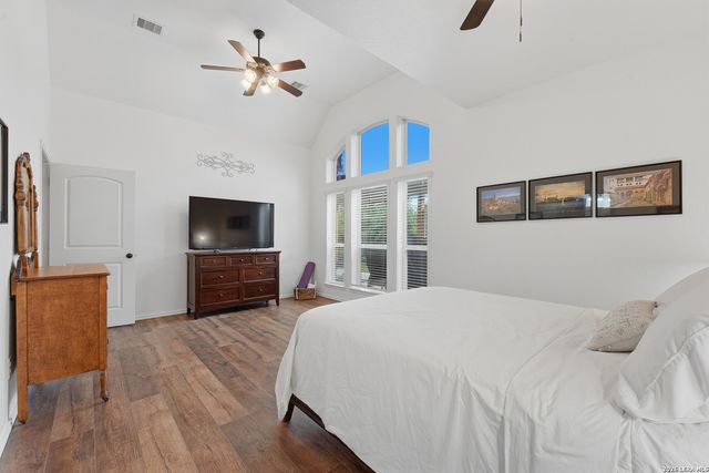 2970 PRAIRIE BLF, Seguin, TX 78155