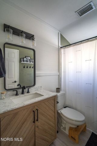 2930 Wicklow Road, Toledo, OH 43606