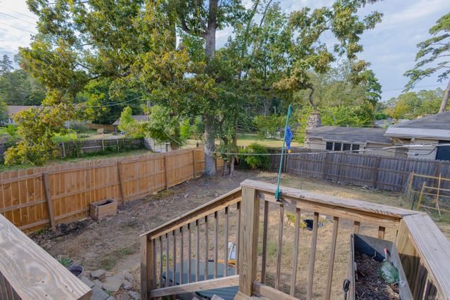 6720 Rockwood Rd, Little Rock, AR 72207