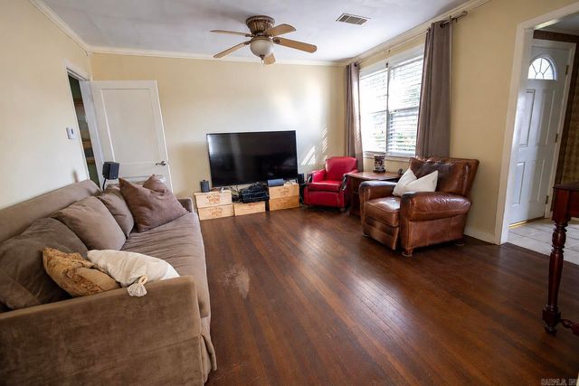 6720 Rockwood Rd, Little Rock, AR 72207