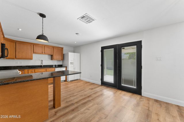 13842 N 37TH Way, Phoenix, AZ 85032