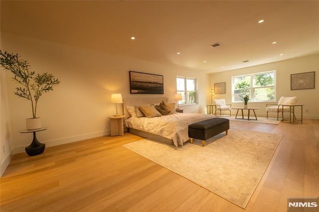 155 Waldo Place, Englewood, NJ 07631