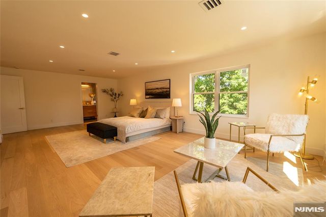 155 Waldo Place, Englewood, NJ 07631