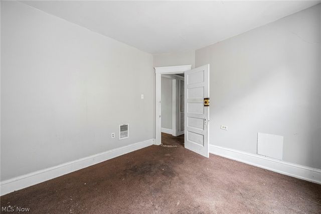 10022 Adams Avenue, Cleveland, OH 44108