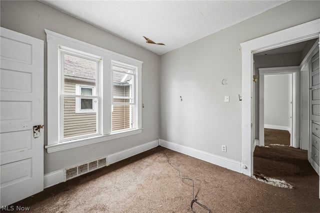10022 Adams Avenue, Cleveland, OH 44108