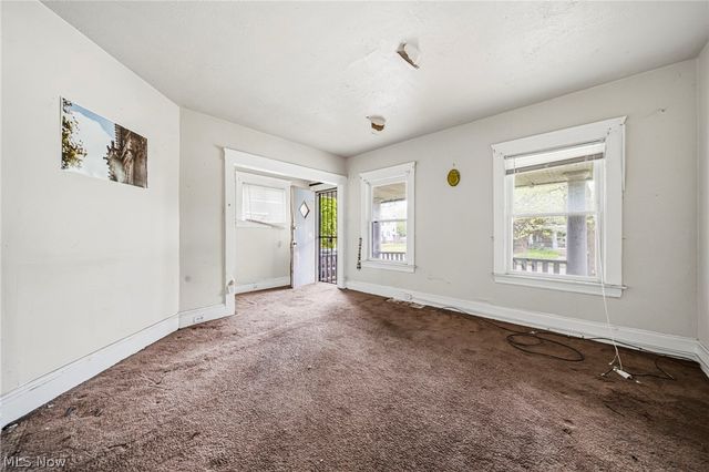 10022 Adams Avenue, Cleveland, OH 44108