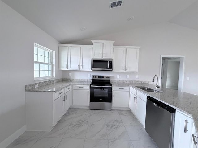 7908 Banyan Street, Fort Pierce, FL 34951