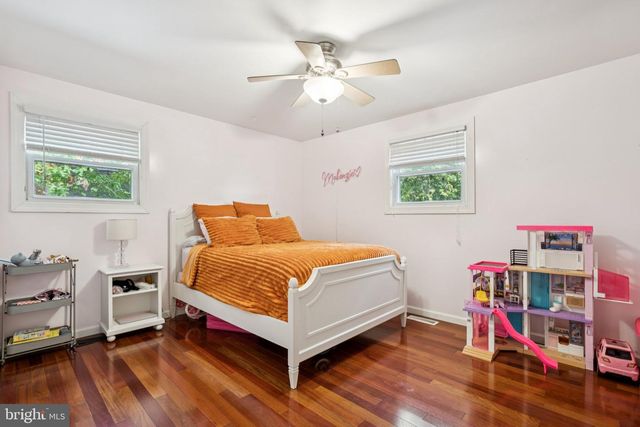 7 S CAROLINA RD, Browns Mills, NJ 08015
