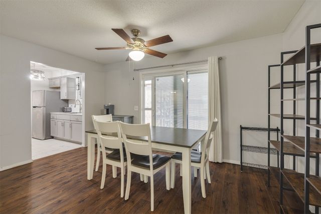 11325 N May Avenue D, Oklahoma City, OK 73120