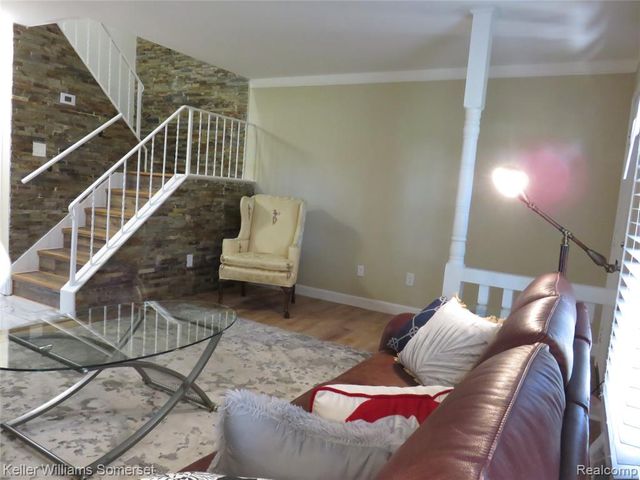 31189 Hoover Rd. 28, Warren, MI 48093