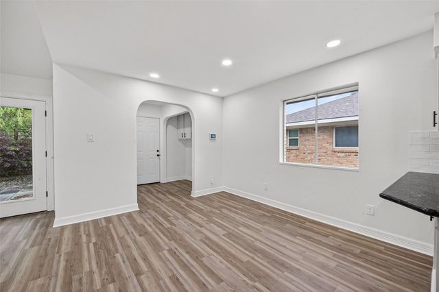 7615 Braesdale Lane, Houston, TX 77071