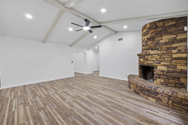 7615 Braesdale Lane, Houston, TX 77071