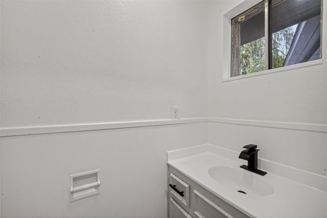 7615 Braesdale Lane, Houston, TX 77071