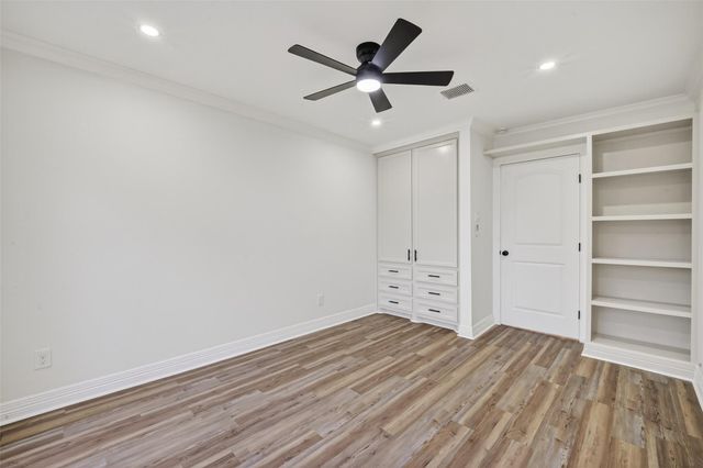 7615 Braesdale Lane, Houston, TX 77071