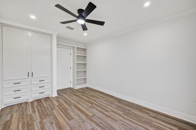 7615 Braesdale Lane, Houston, TX 77071
