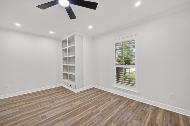 7615 Braesdale Lane, Houston, TX 77071