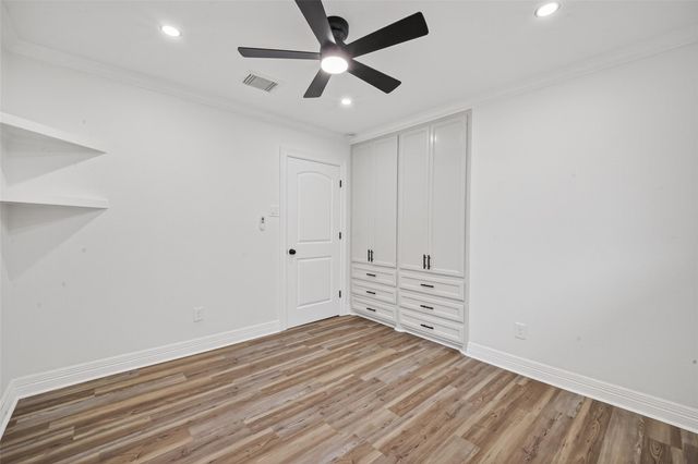 7615 Braesdale Lane, Houston, TX 77071