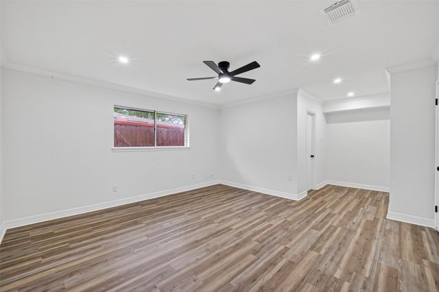 7615 Braesdale Lane, Houston, TX 77071